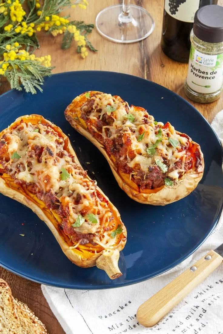 Butternut farci à la bolognaise, plat savoureux et réconfortant