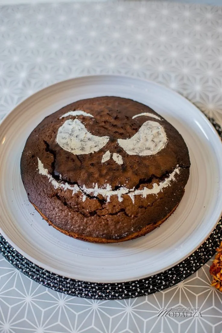 Gateau Jack squeleton Halloween décoré pour les fêtes